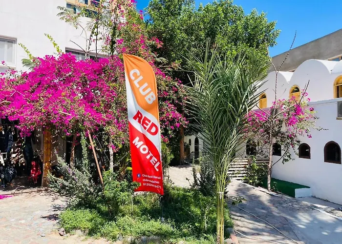 Hostel Club Red